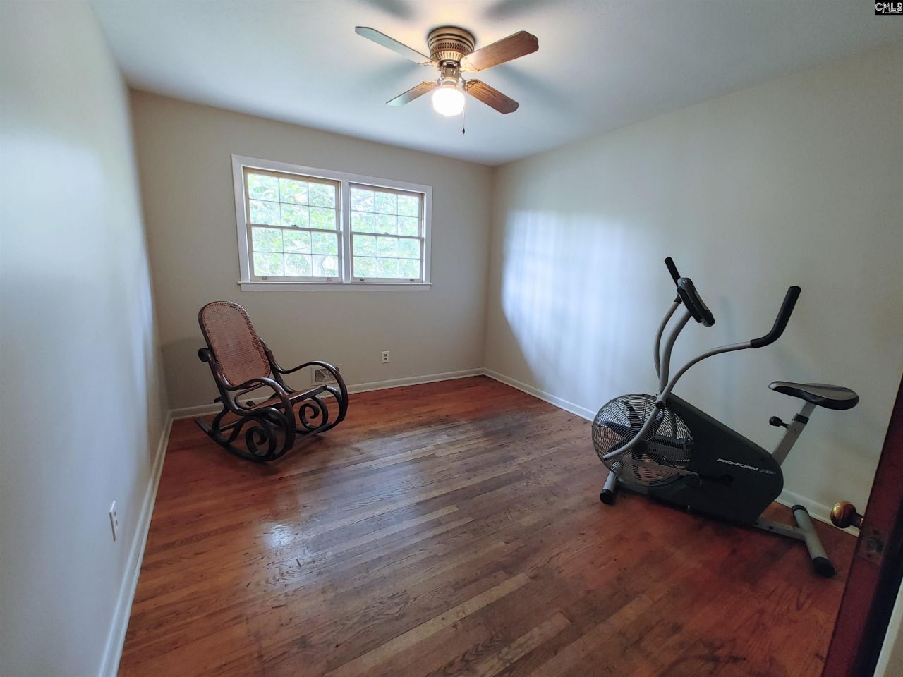 210 Pineland Drive Photo 37