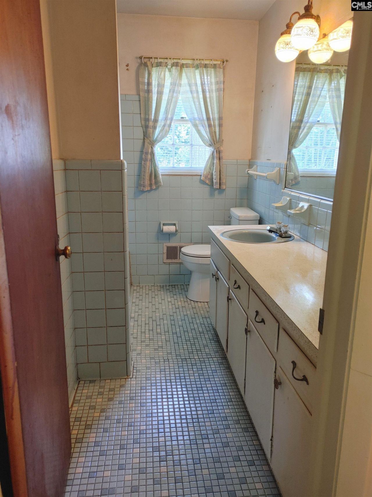 210 Pineland Drive Photo 40