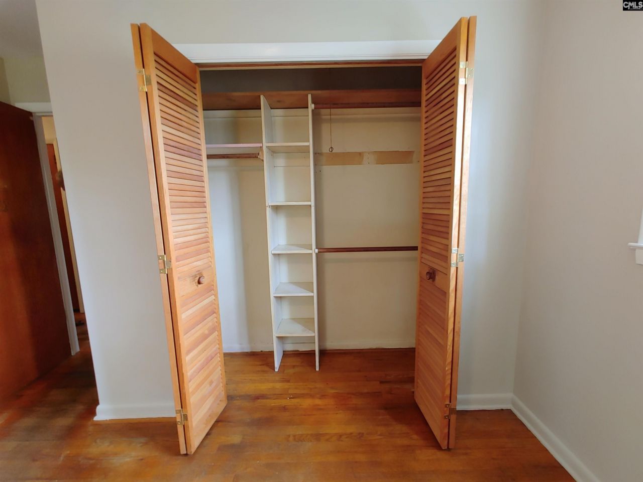 210 Pineland Drive Photo 43