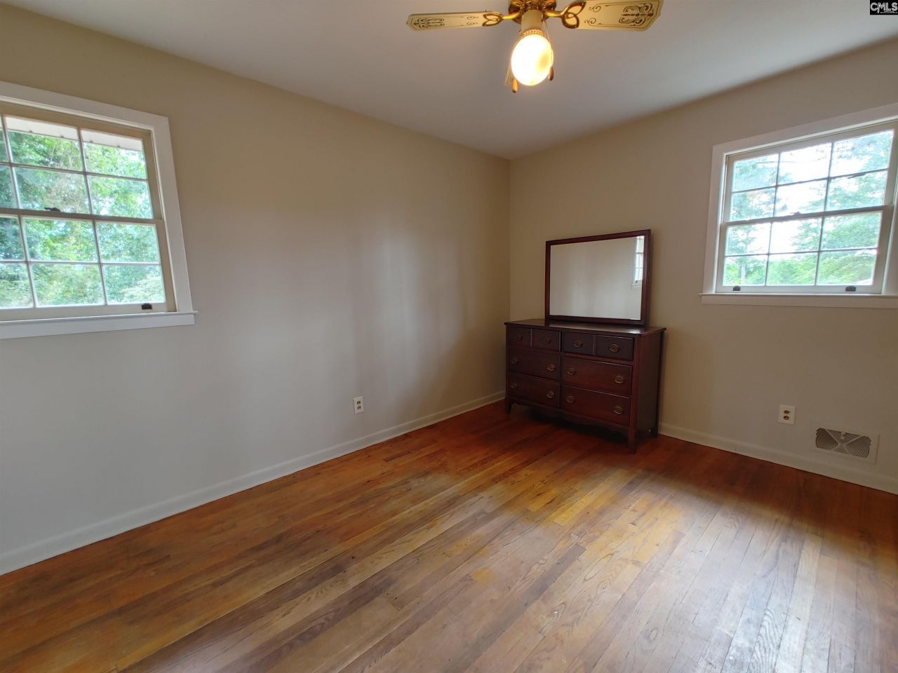 210 Pineland Drive Photo 44