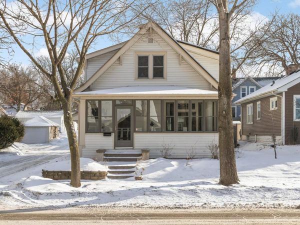 440 Hamline Avenue S, Saint Paul, MN 55105