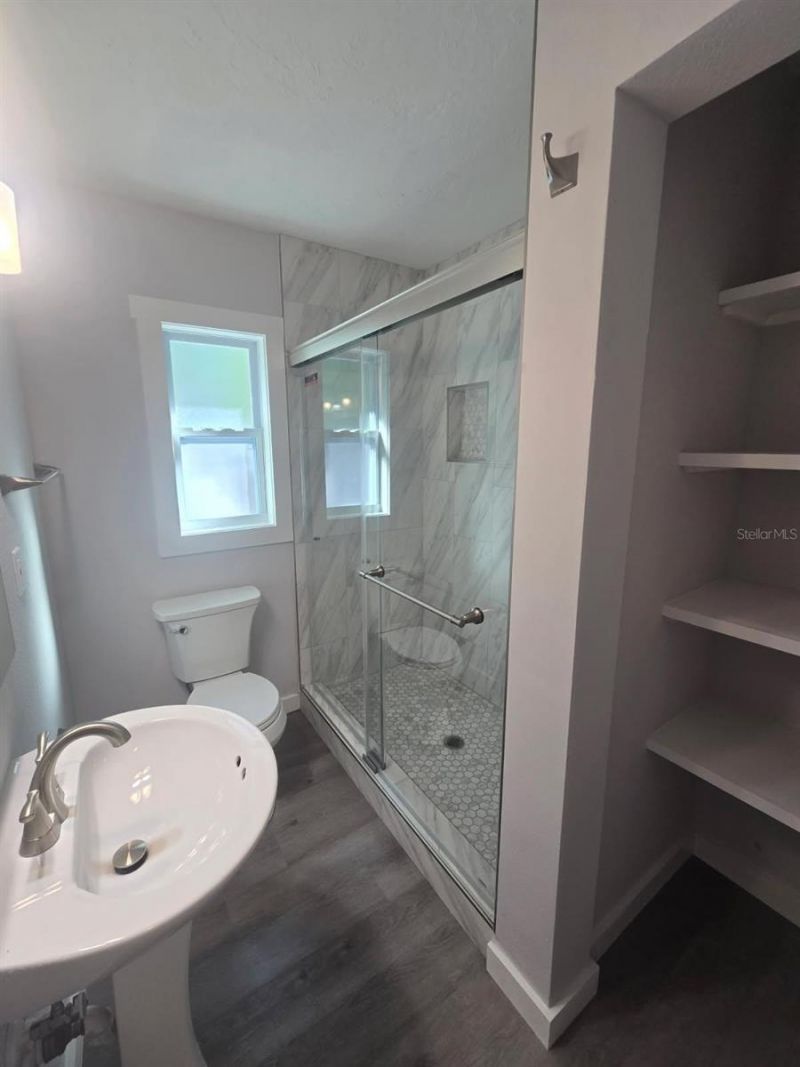 107 29th Street, Holmes Beach, FL 34217 Photo