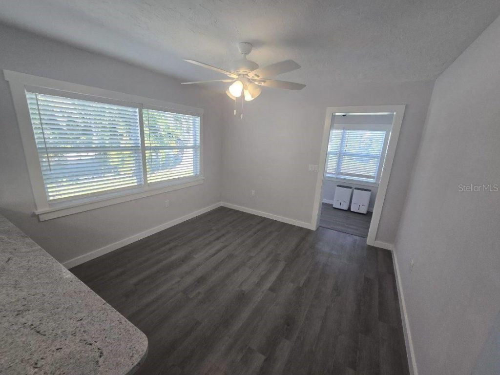 107 29th Street, Holmes Beach, FL 34217 Photo