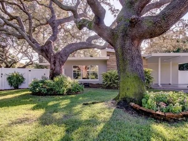 1320 AUGUSTA LANE S, ST PETERSBURG, FL 33707