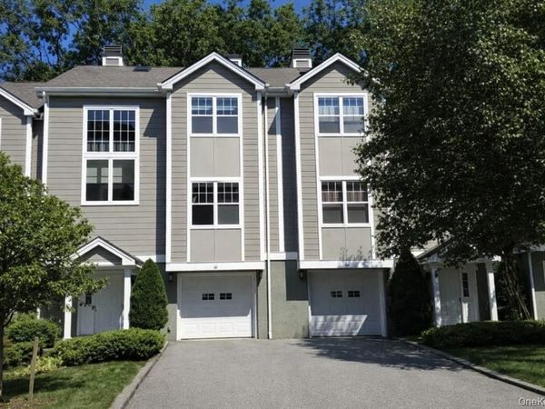 111 Park Rd Extension, Goldens Bridge, NY 10526