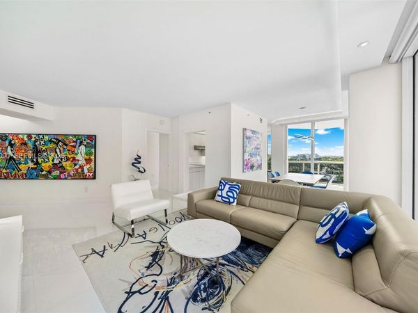 4779 Collins Ave, Unit 907, Miami Beach, FL 33140