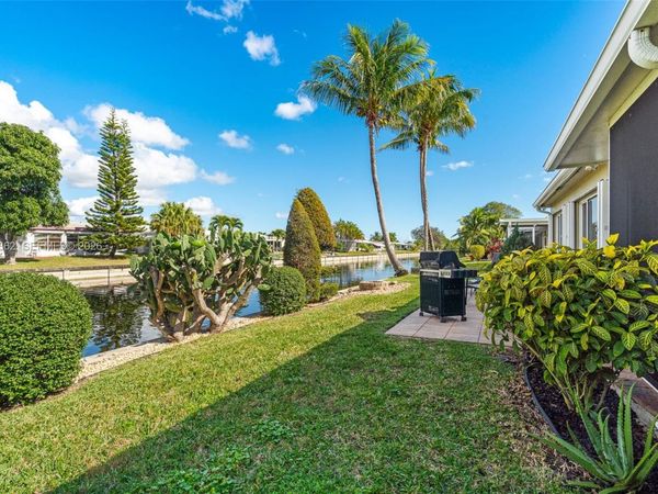 4507 NW 46th St, Tamarac, FL 33319