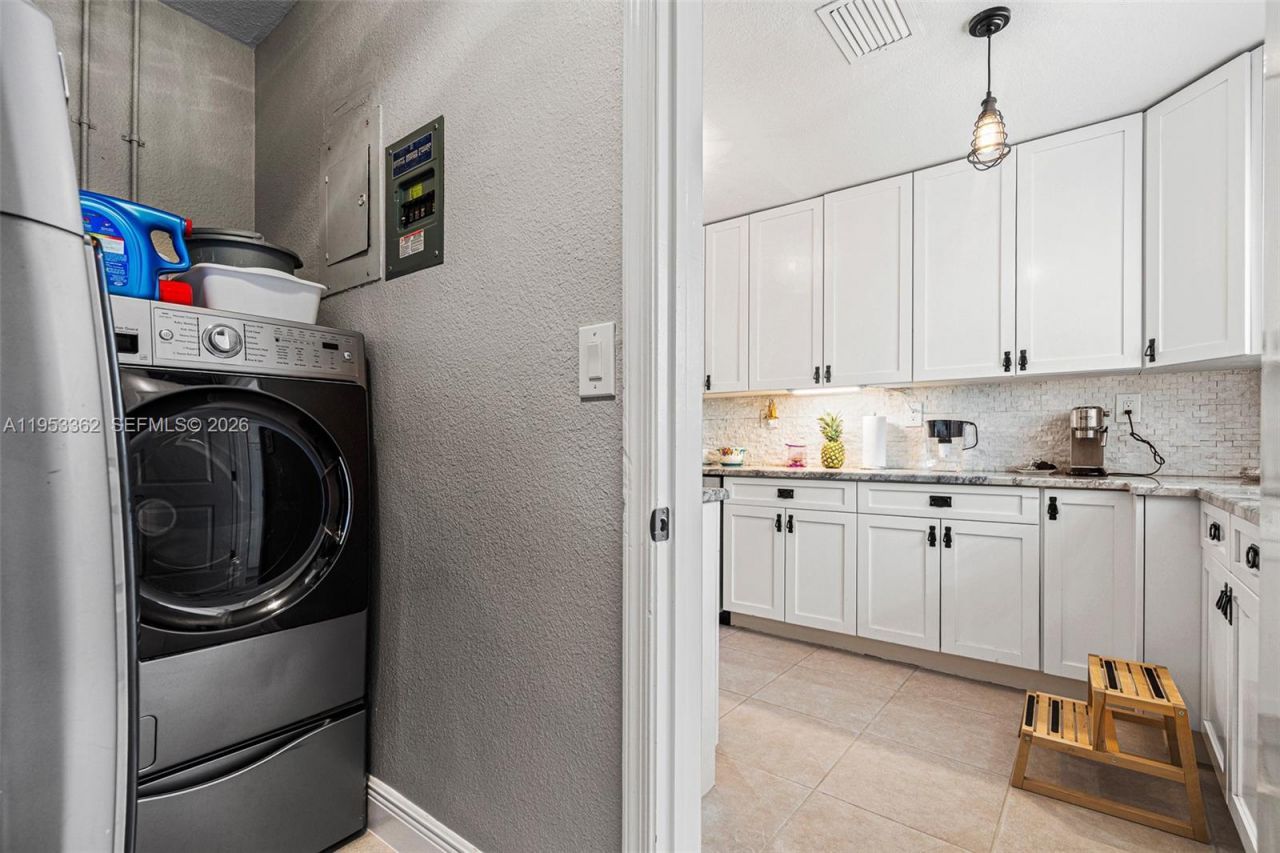 4507 NW 46th St, Tamarac, FL 33319 Photo