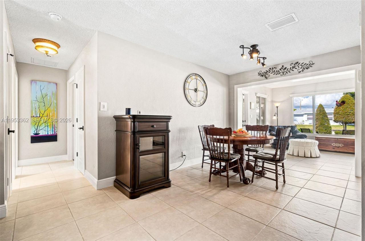 4507 NW 46th St, Tamarac, FL 33319 Photo