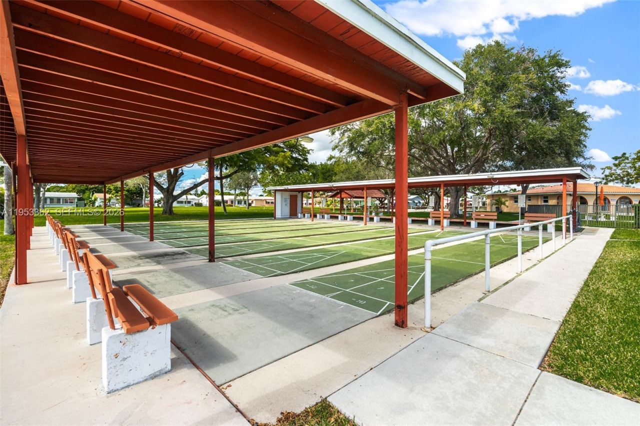 4507 NW 46th St, Tamarac, FL 33319 Photo