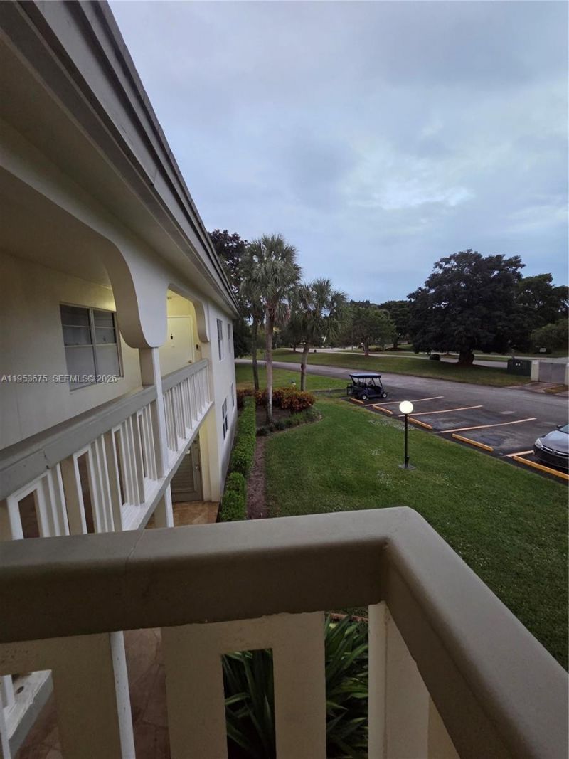 2805 Victoria Way , Unit H2, Coconut Creek, FL 33066 Photo