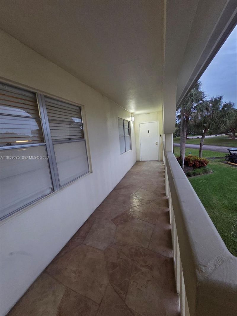 2805 Victoria Way , Unit H2, Coconut Creek, FL 33066 Photo