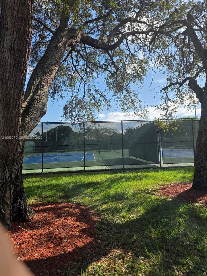 2805 Victoria Way , Unit H2, Coconut Creek, FL 33066 Photo