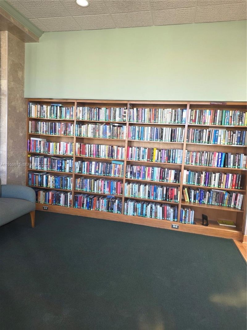 2805 Victoria Way , Unit H2, Coconut Creek, FL 33066 Photo