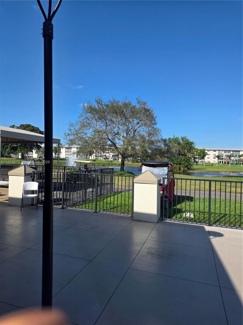 2805 Victoria Way , Unit H2, Coconut Creek, FL 33066 Photo