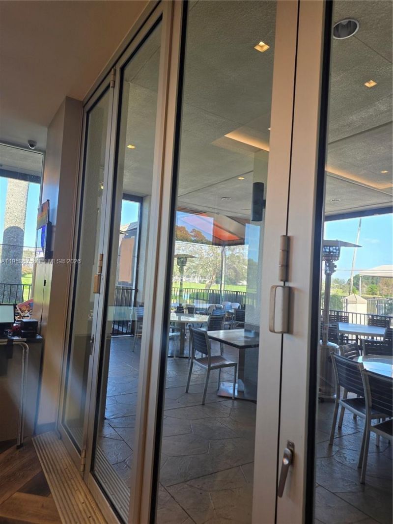 2805 Victoria Way , Unit H2, Coconut Creek, FL 33066 Photo