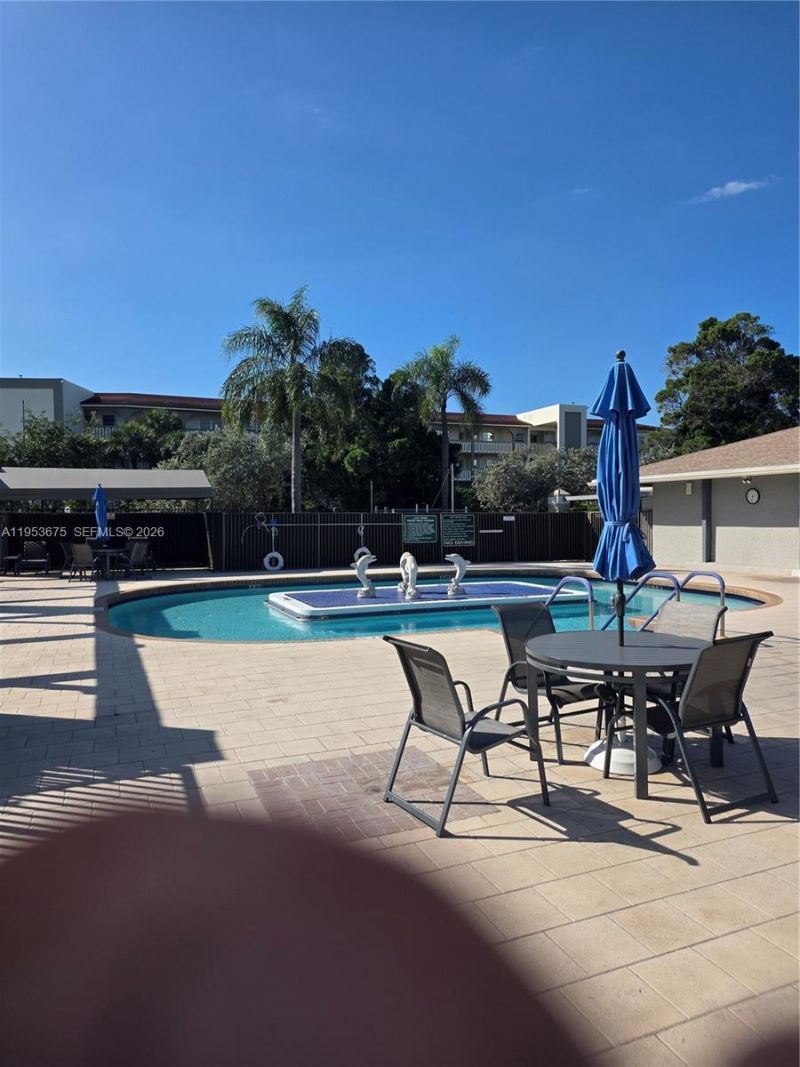 2805 Victoria Way , Unit H2, Coconut Creek, FL 33066 Photo