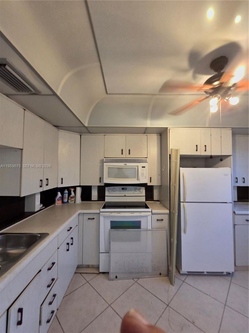 2805 Victoria Way , Unit H2, Coconut Creek, FL 33066 Photo