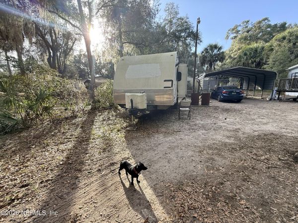 123 KILLIAN Drive, Hawthorne, FL 32640