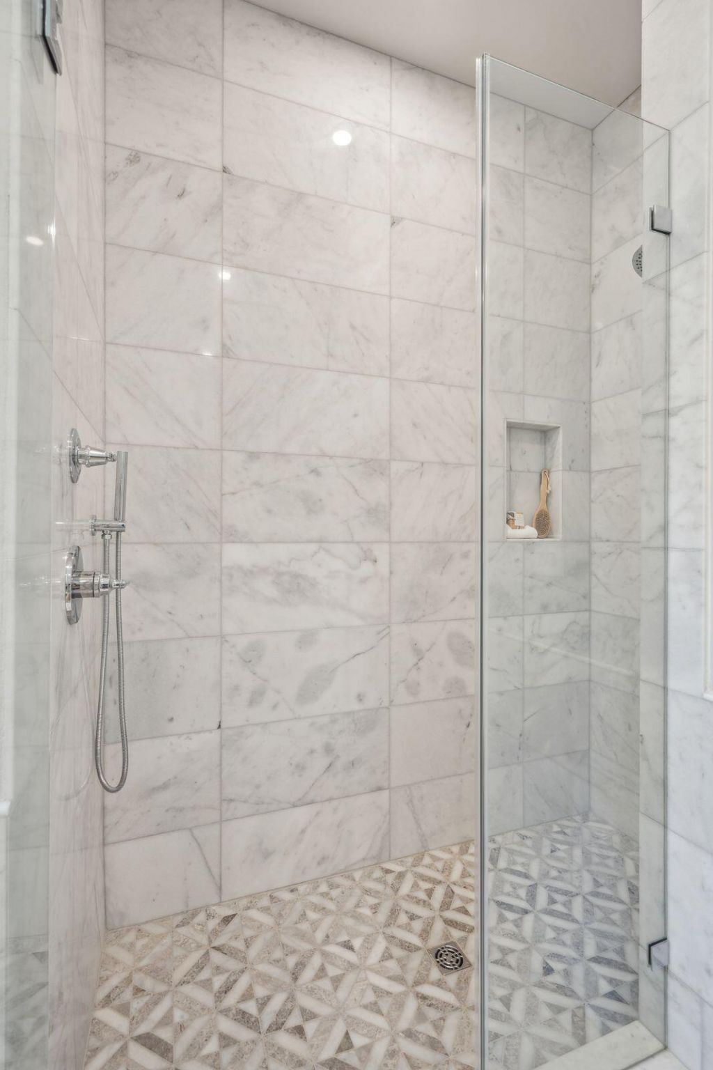 362 6th Avenue Photo 37