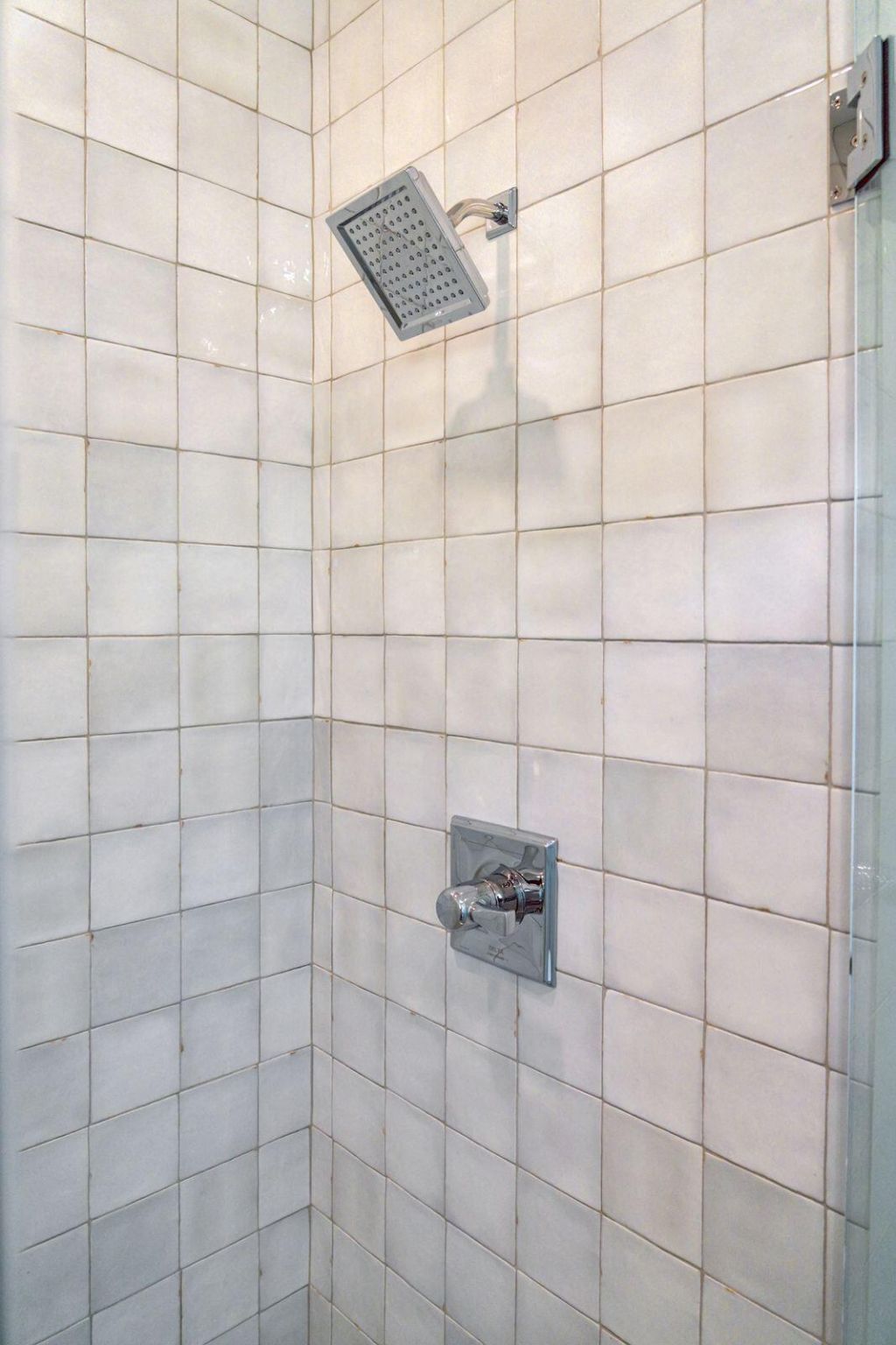 362 6th Avenue Photo 44