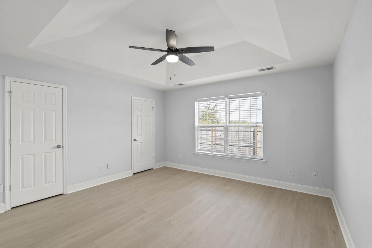 106 Netherfield Drive Photo 12