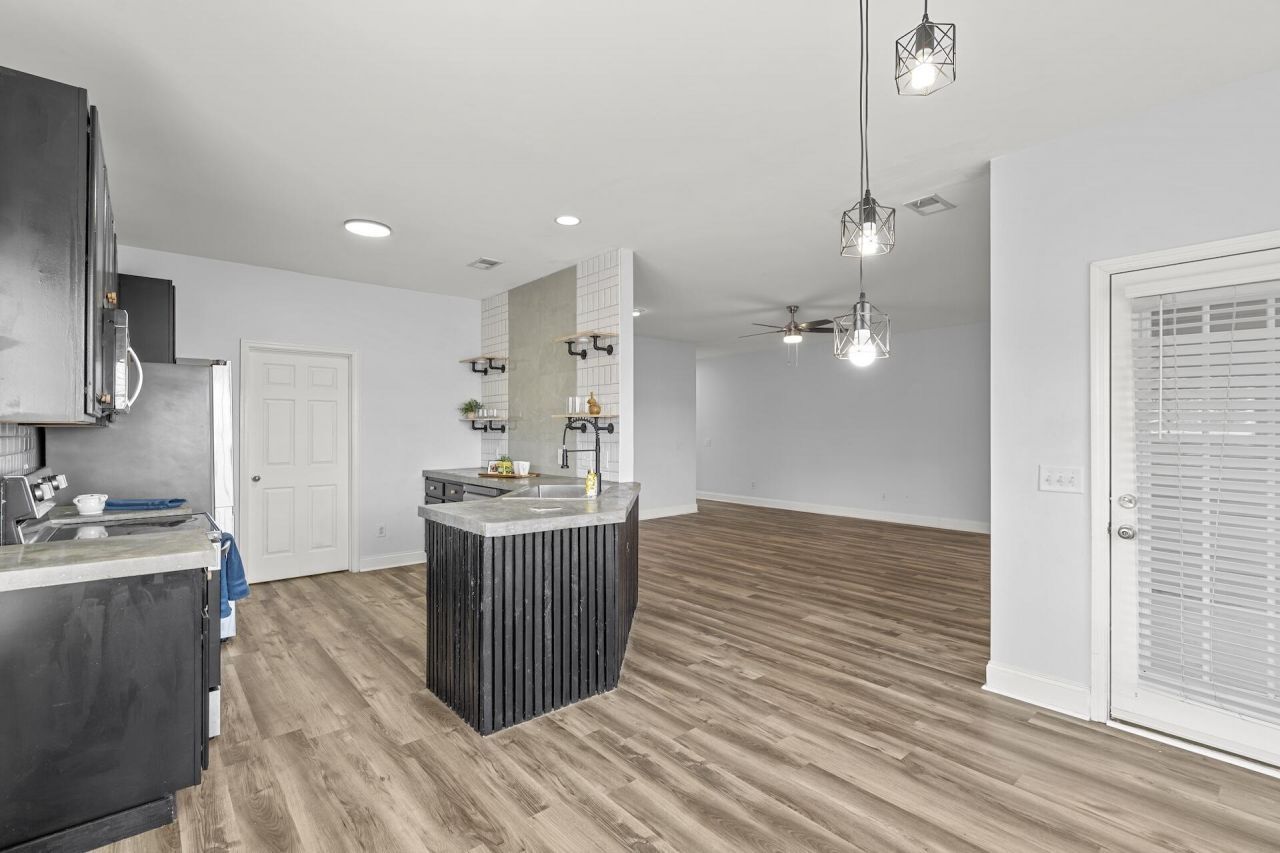 106 Netherfield Drive Photo 18