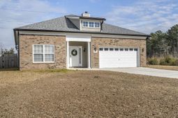 106 Netherfield Drive photo 4