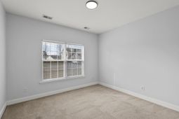 106 Netherfield Drive photo 4