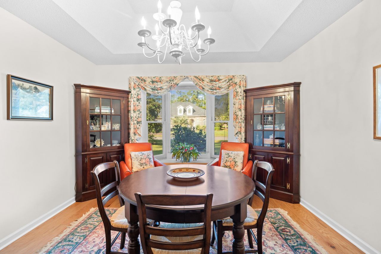 1041 Bear Lake Dr. Photo 21