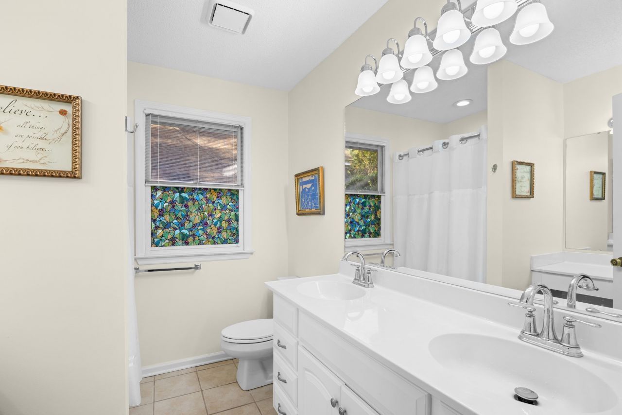 1041 Bear Lake Dr. Photo 31