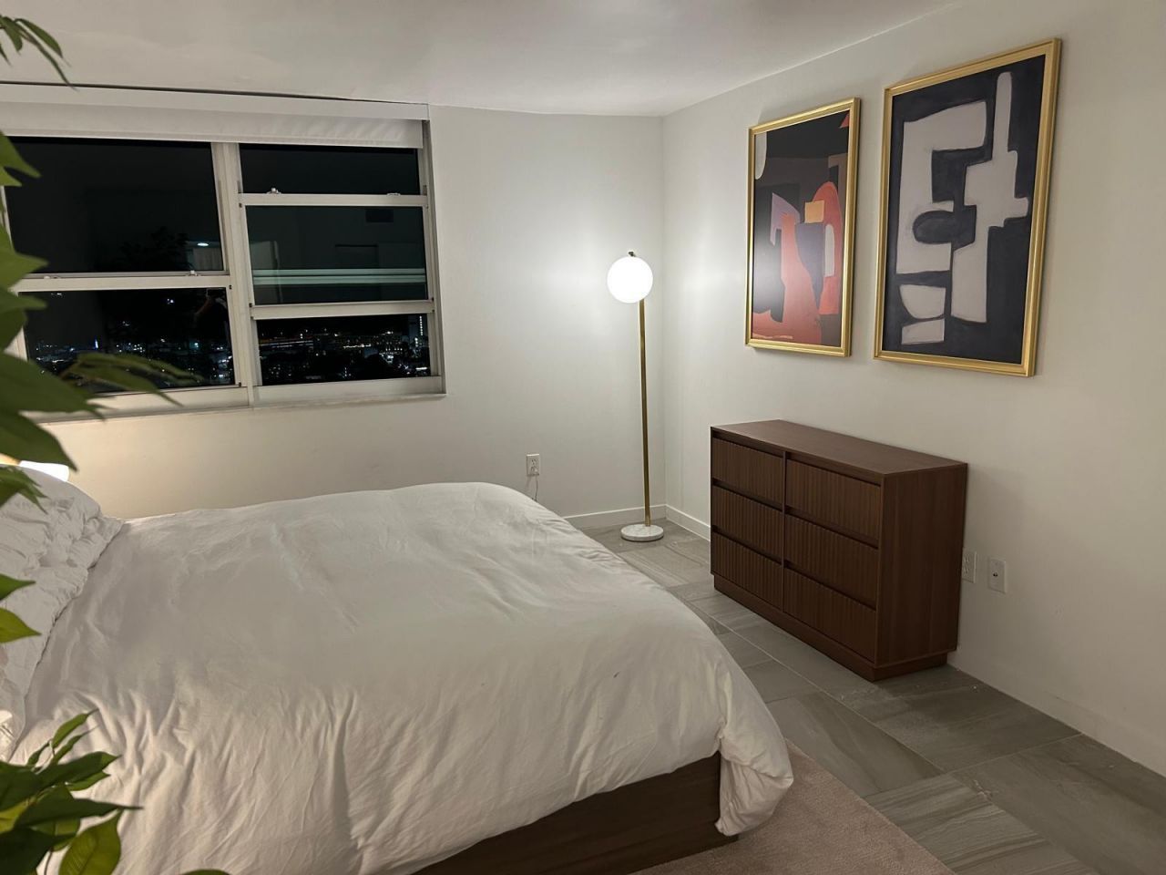 650 West Avenue, Unit 2808, Miami Beach, FL 33139 Photo