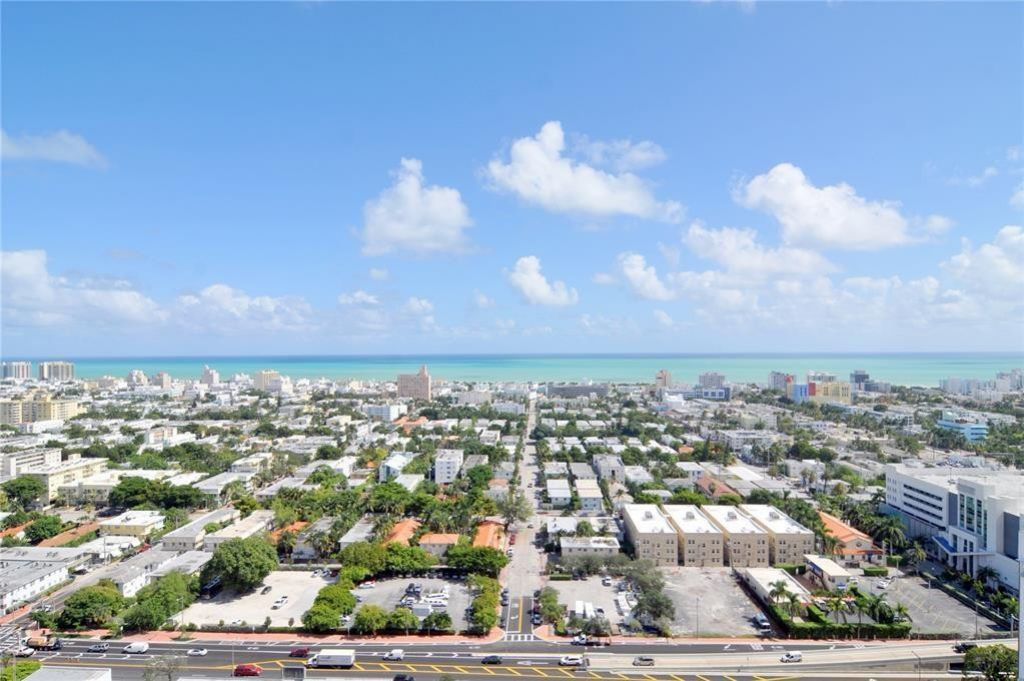 650 West Avenue, Unit 2808, Miami Beach, FL 33139 Photo