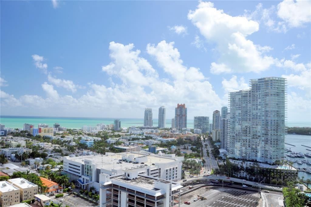 650 West Avenue, Unit 2808, Miami Beach, FL 33139 Photo