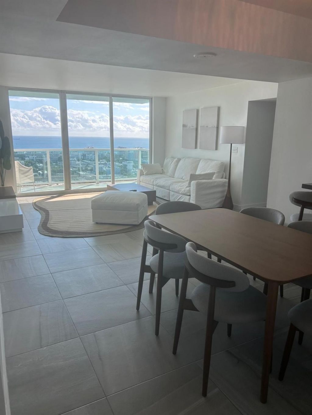 650 West Avenue, Unit 2808, Miami Beach, FL 33139 Photo