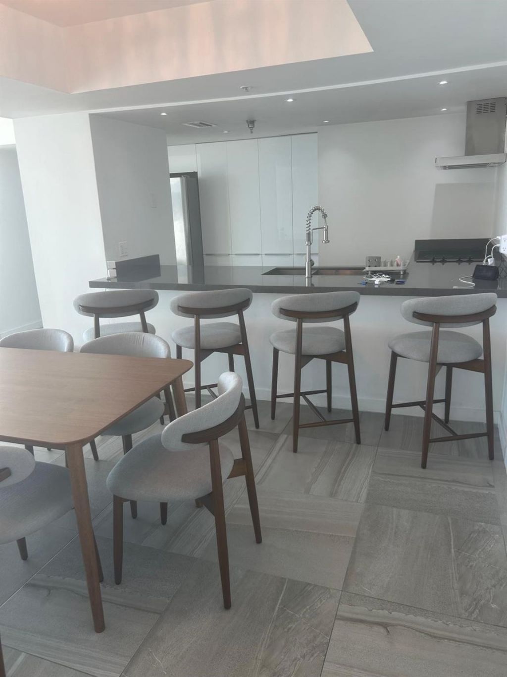 650 West Avenue, Unit 2808, Miami Beach, FL 33139 Photo