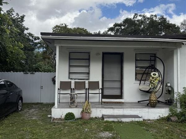 6315 SW 32nd Street, Miramar, FL 33023