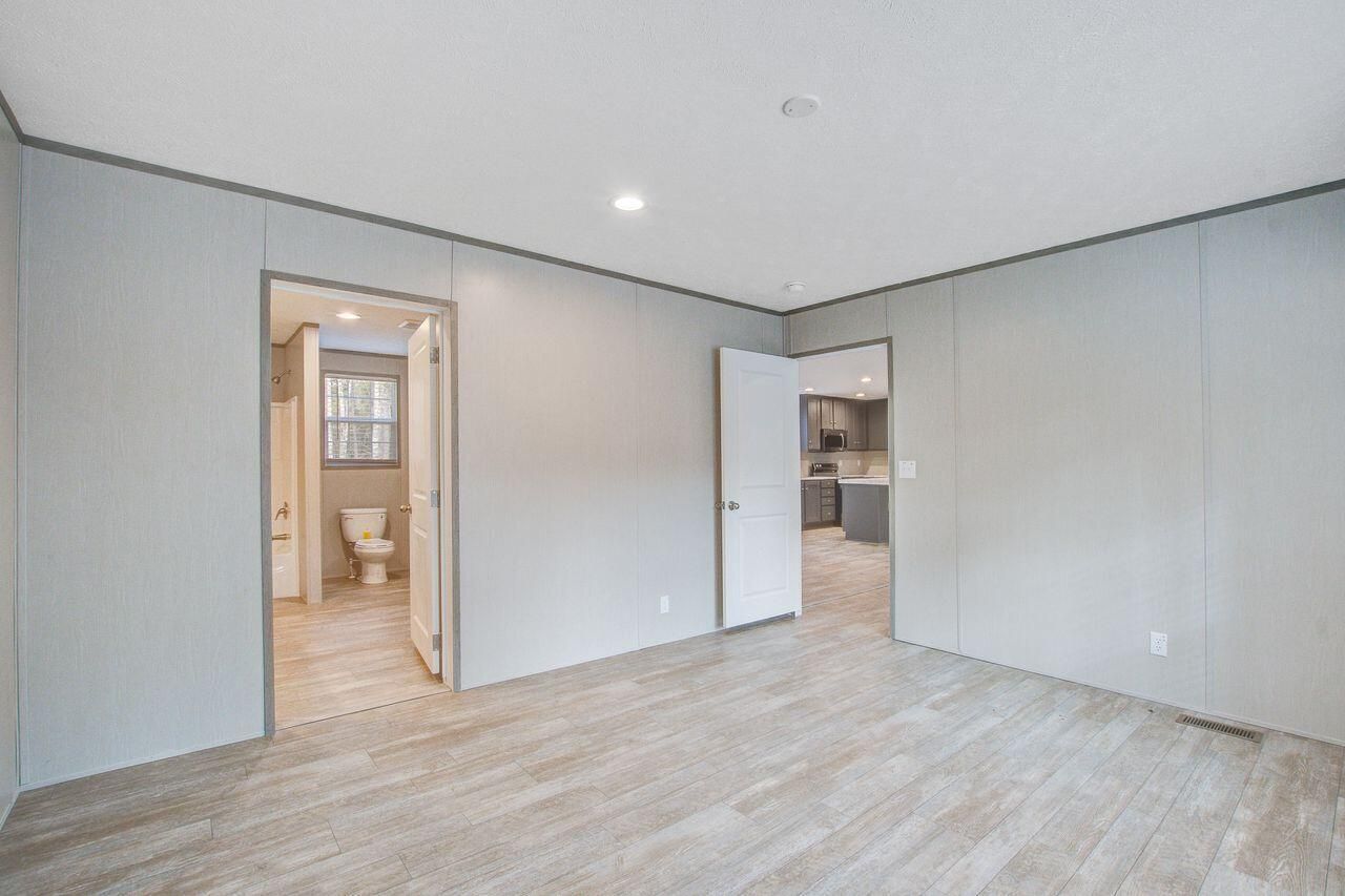 738 Campground Road Photo 16