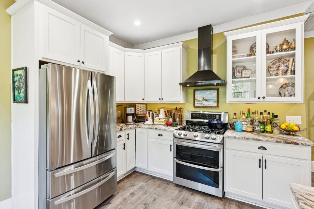 207 W Carolina Avenue Photo 15