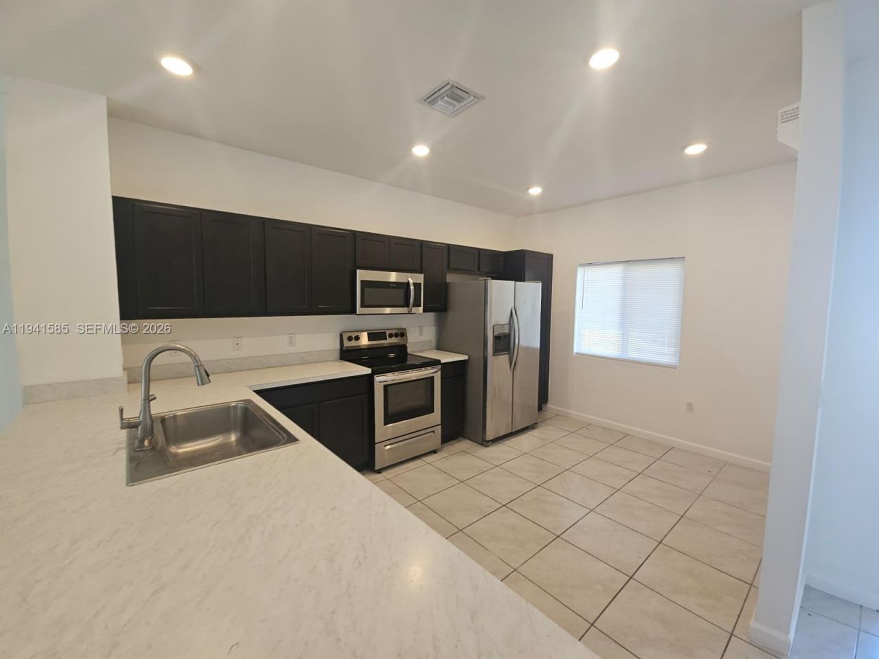 2944 NW 180th St , Unit 2944, Miami Gardens, FL 33056 Photo