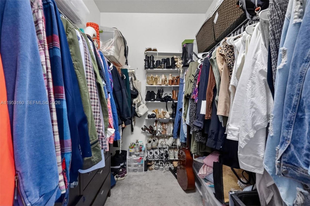 4975 NW 83rd Path, Doral, FL 33166 Photo