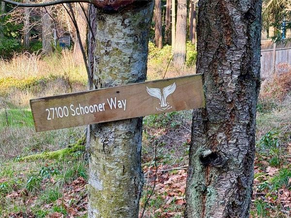 27100 Schooner Way, Pender Island, BC V0N 2M2