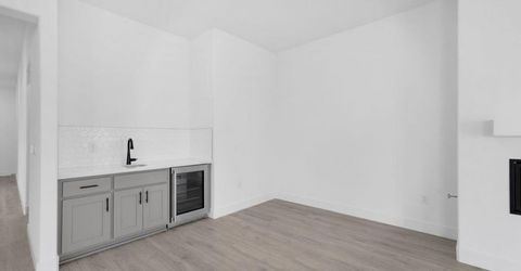 10220 Elara Way, Elk Grove, CA 95757 Photo