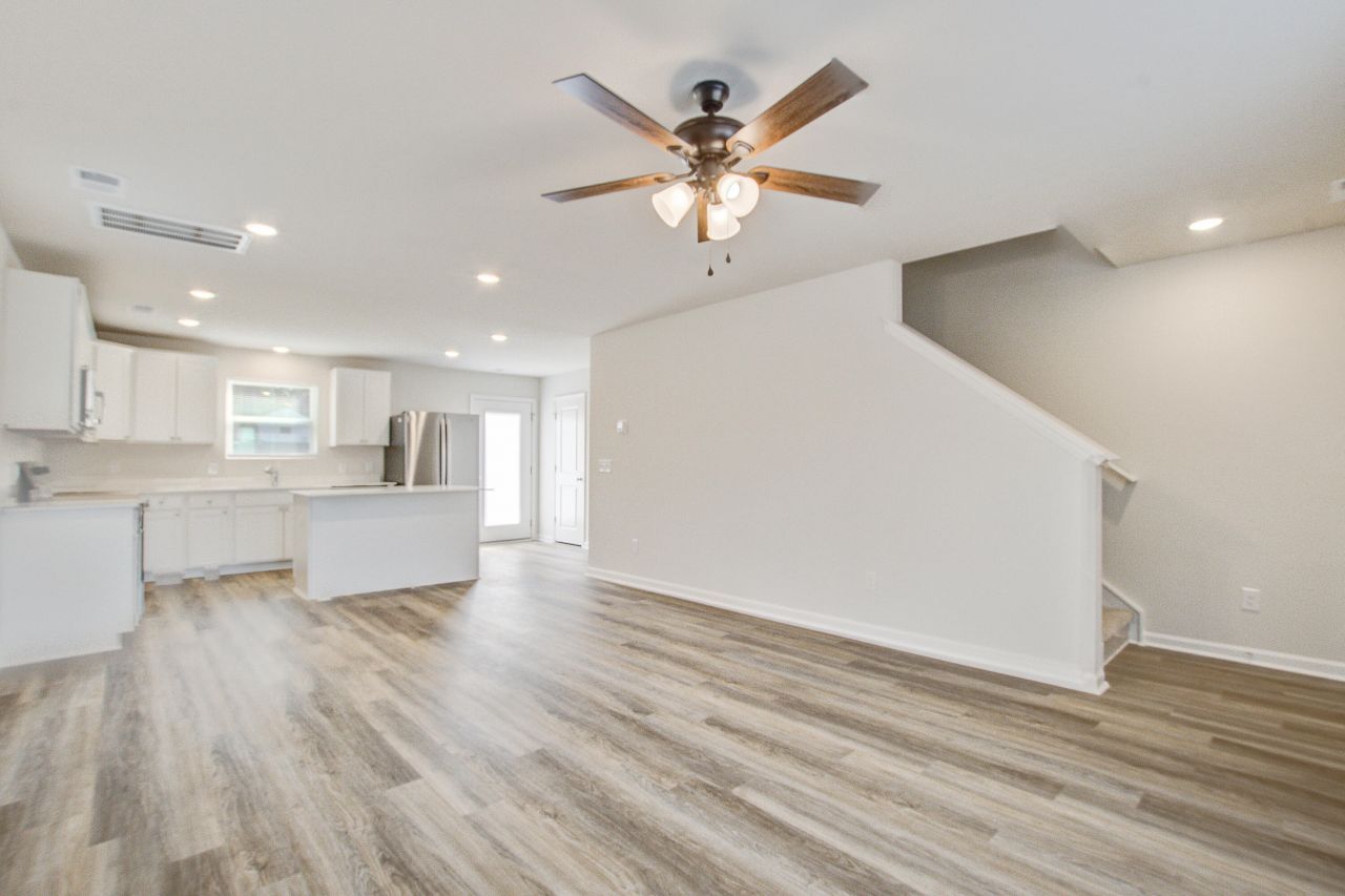 4111 Rising Tide Drive Photo 5