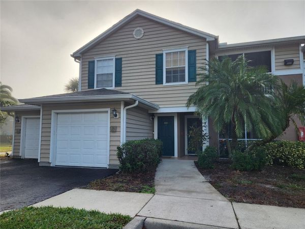 8926 MANOR LOOP CIRCLE, Unit 201 B, LAKEWOOD RANCH, FL 34202