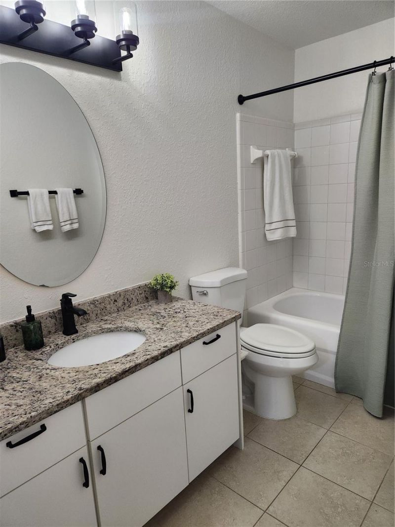 8926 Manor Loop Circle, Unit 201 B, Lakewood Ranch, FL 34202 Photo