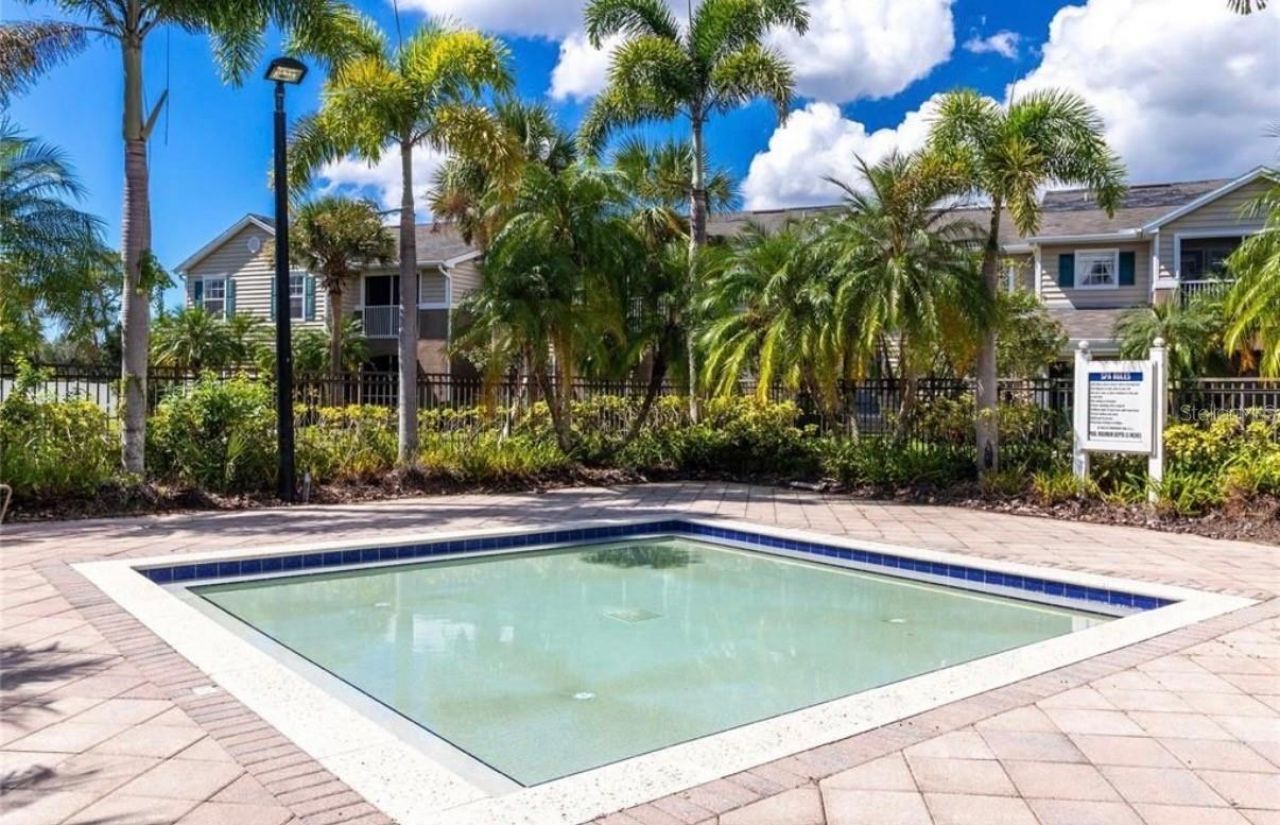 8926 Manor Loop Circle, Unit 201 B, Lakewood Ranch, FL 34202 Photo