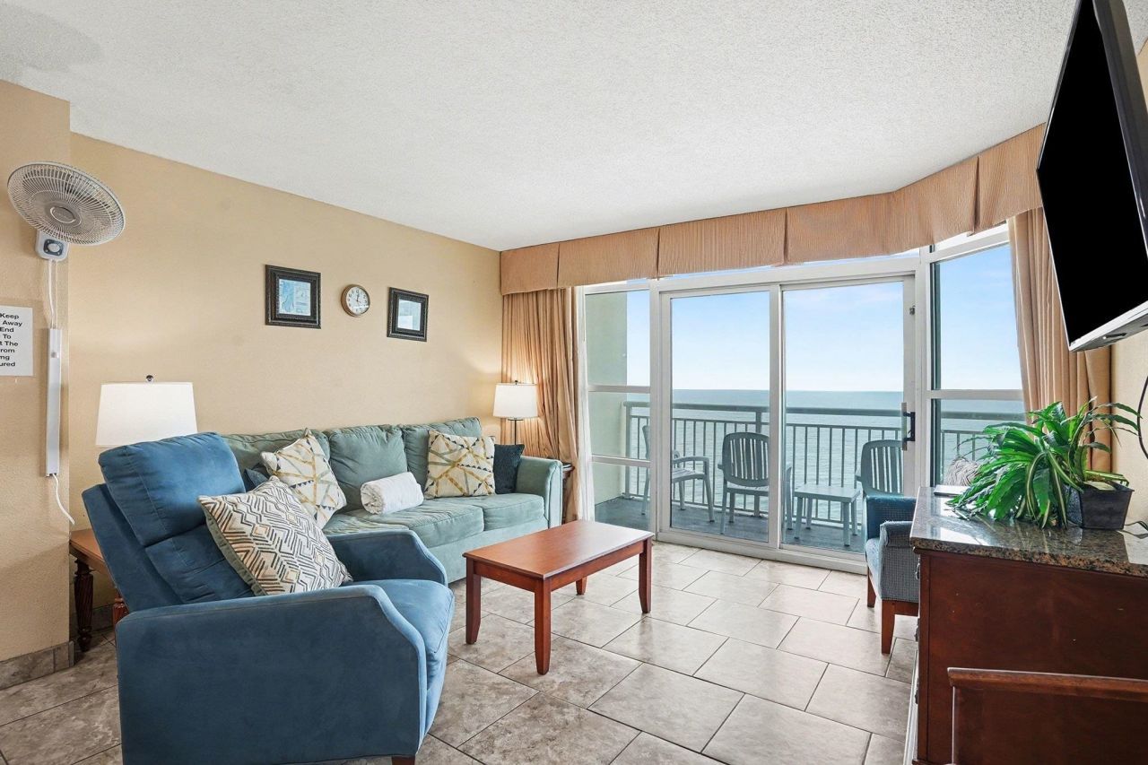 2504 N Ocean Blvd. Photo 4