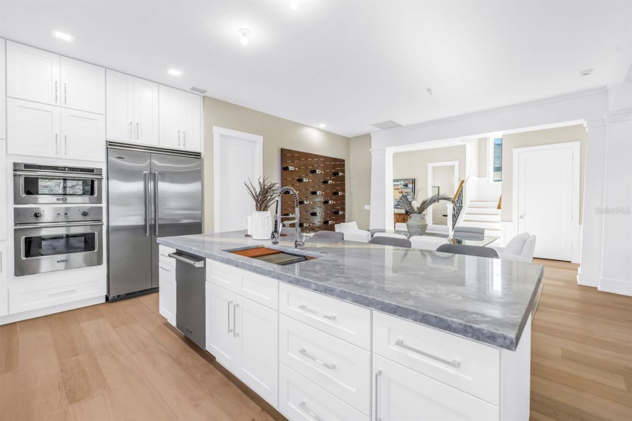 3752 Arkansas Avenue Ne, Saint Petersburg, FL 33703 Photo