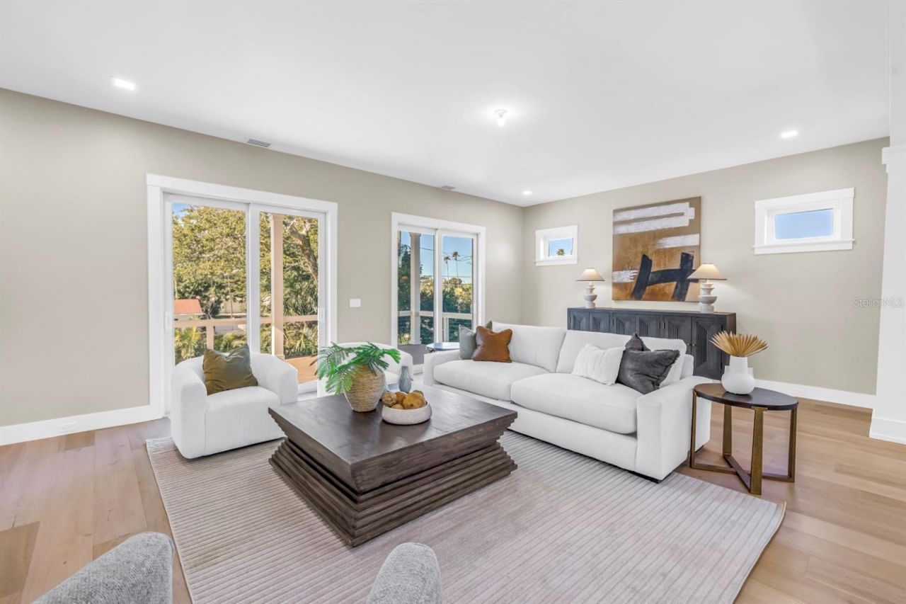 3752 Arkansas Avenue Ne, Saint Petersburg, FL 33703 Photo